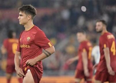 Dybala e l'infortunio dopo il gol alla Roma