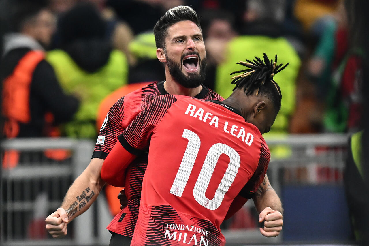 Olivier Giroud e Rafael Leao