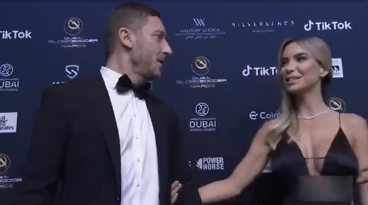 Totti con Noemi dopo la fine del matrimonio con la Blasi
