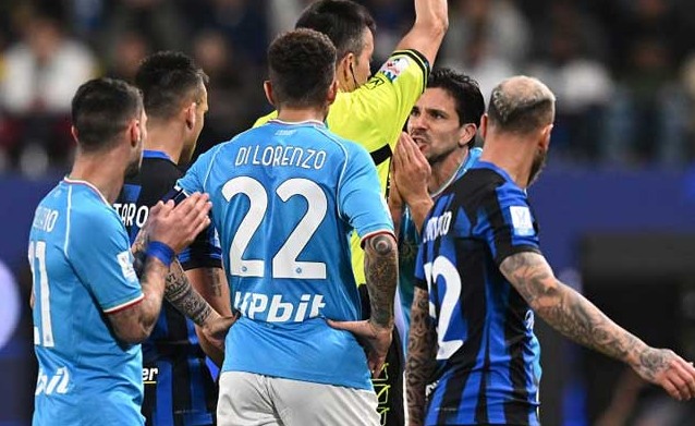 Espulsione Giovanni Simeone