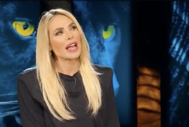 Unica-La verità di Ilary Blasi