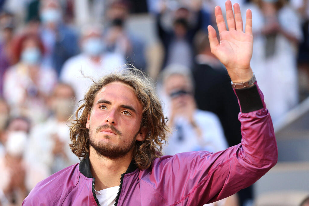 Tsitsipas