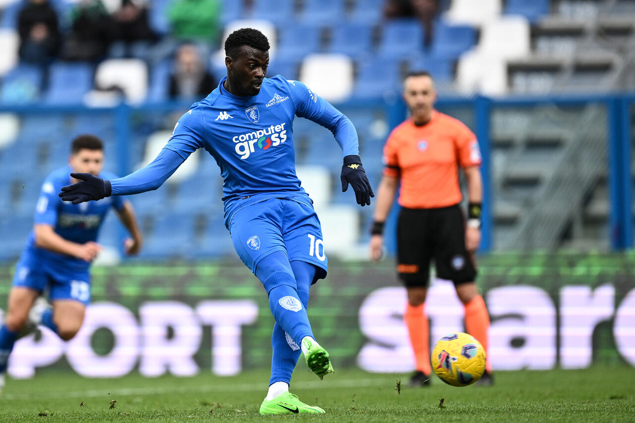 Niang in gol su rigore 