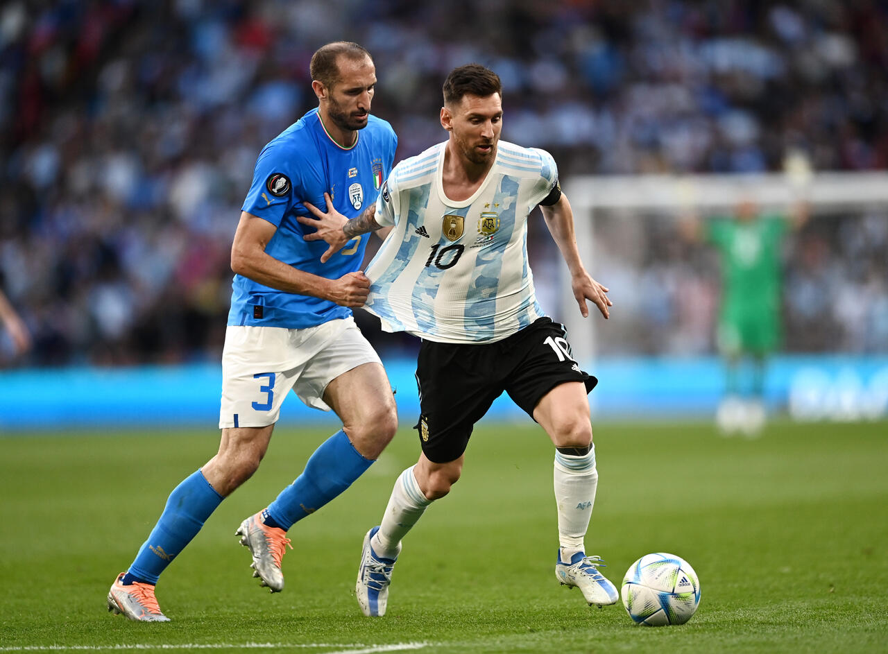Chiellini e Messi