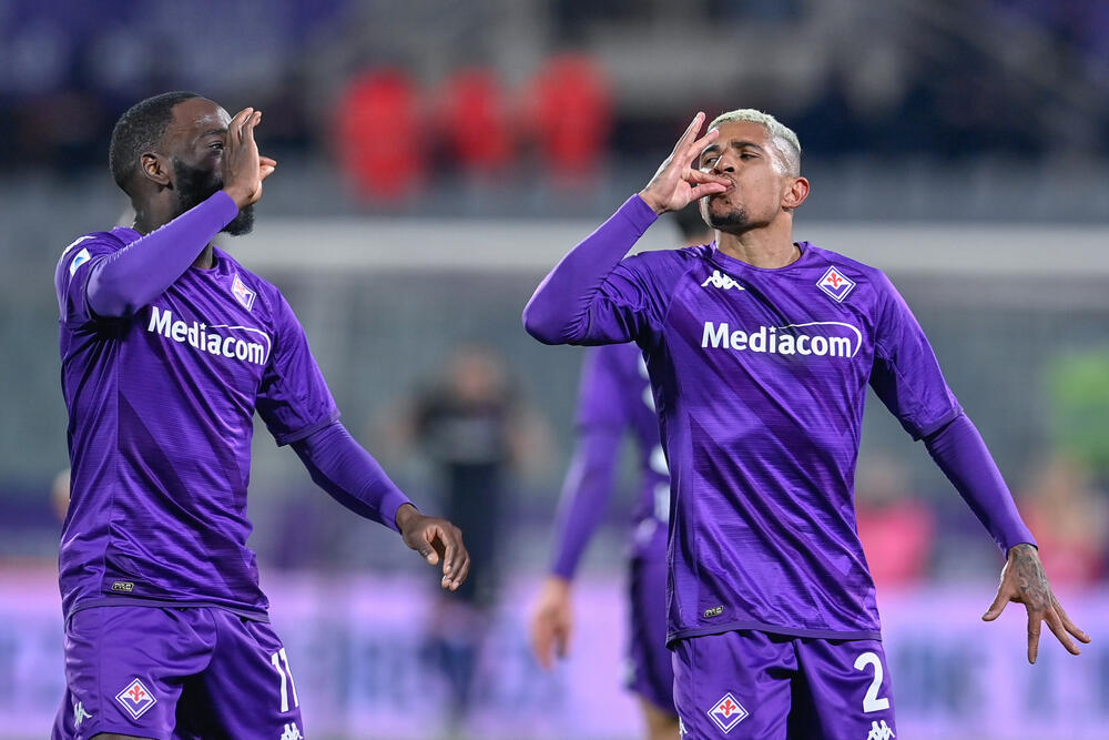 Jonathan Ikoné e Dodò